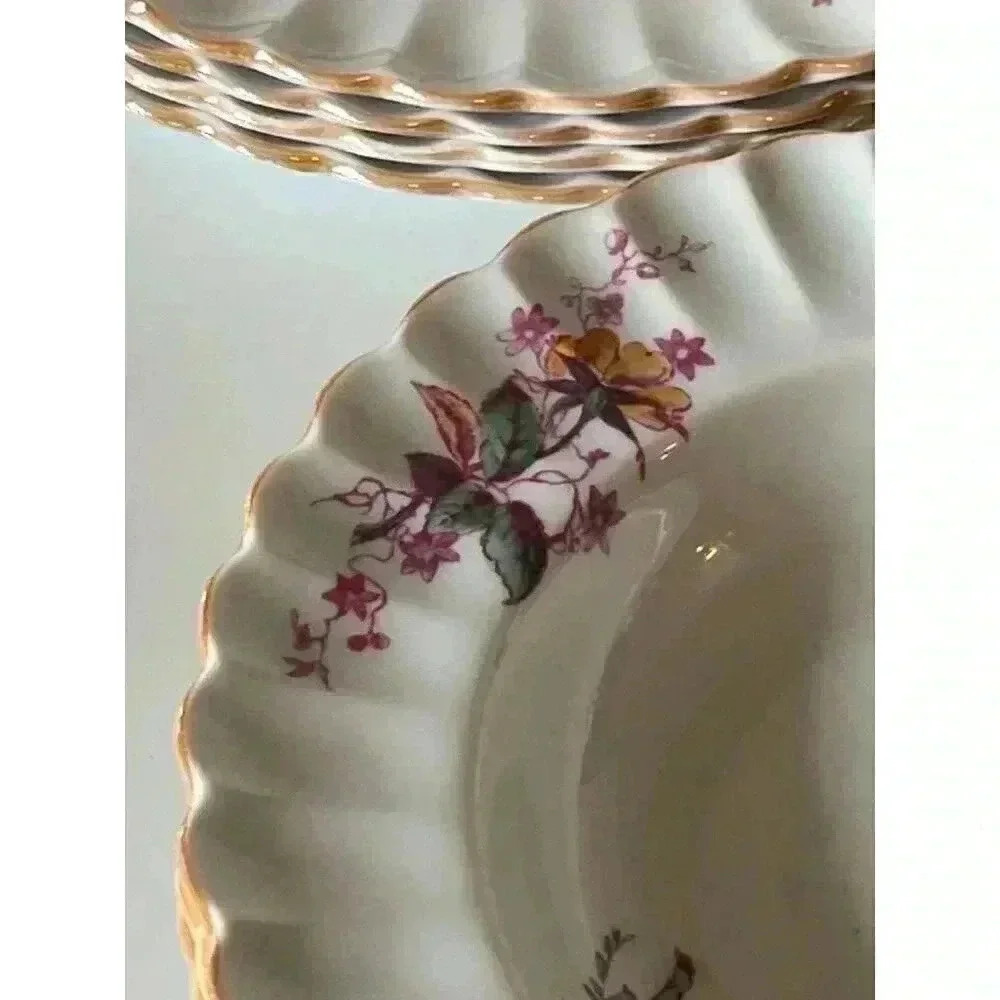 Spode Chelsea Garden Salad Bowl - Picture 2 of 14